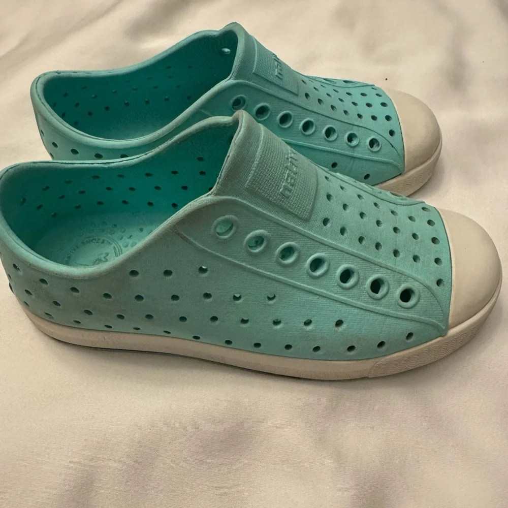 Native Kids Jefferson aqua pool Perforated Water Shoes kid toddler size 11